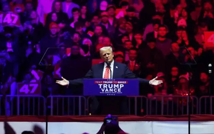 বিজয় মিছিলের ভাষণে যা বললেন ট্রাম্প